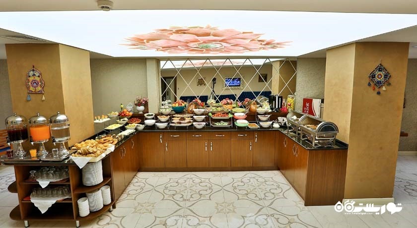 بوفه سلف سرویس رستوران اصلی